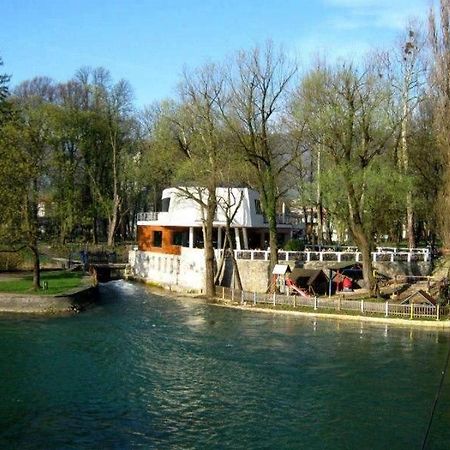 Hotel Paviljon Bihać エクステリア 写真