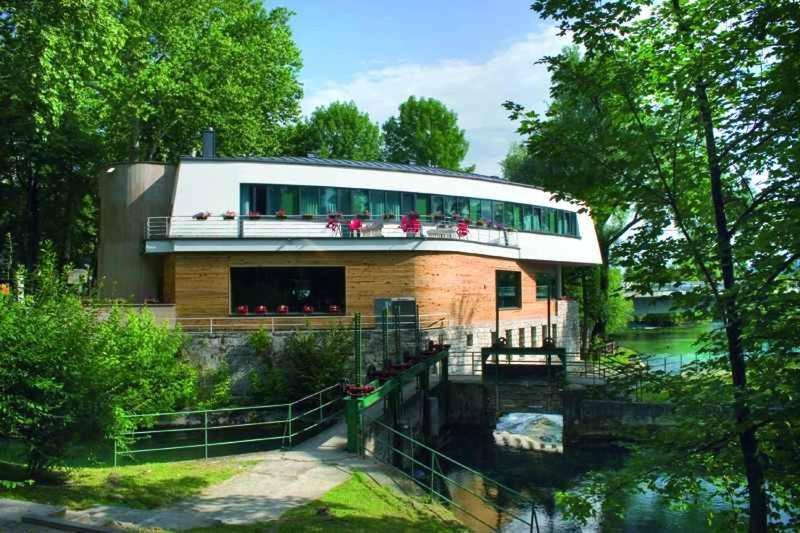 Hotel Paviljon Bihać エクステリア 写真