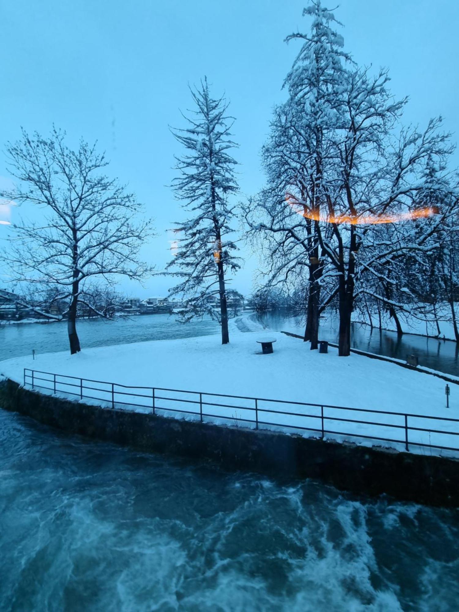 Hotel Paviljon Bihać エクステリア 写真