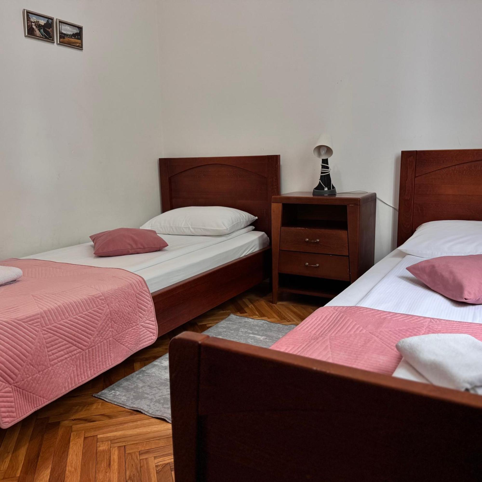 Hotel Paviljon Bihać エクステリア 写真