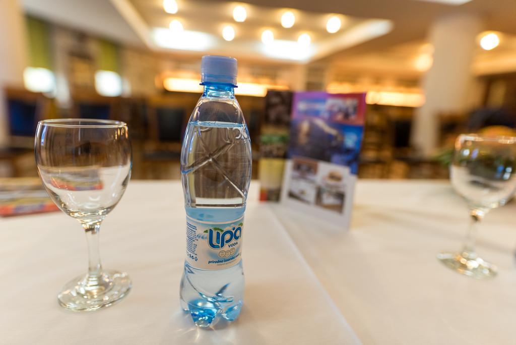 Hotel Paviljon Bihać エクステリア 写真